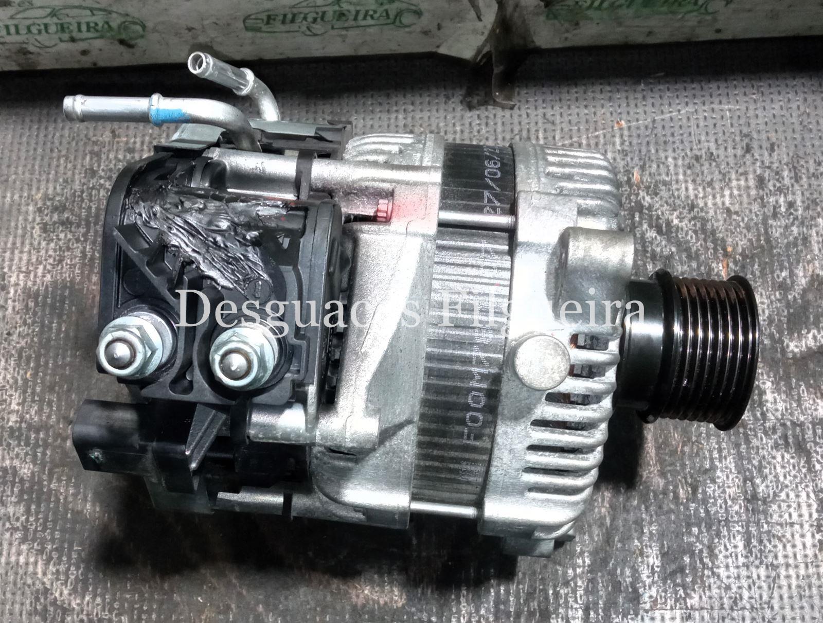 Alternador de Mercedes-Benz Clase C W205, Híbrido C200, 197 cv, código de motor 264.915, año 2019. - Imagen 3