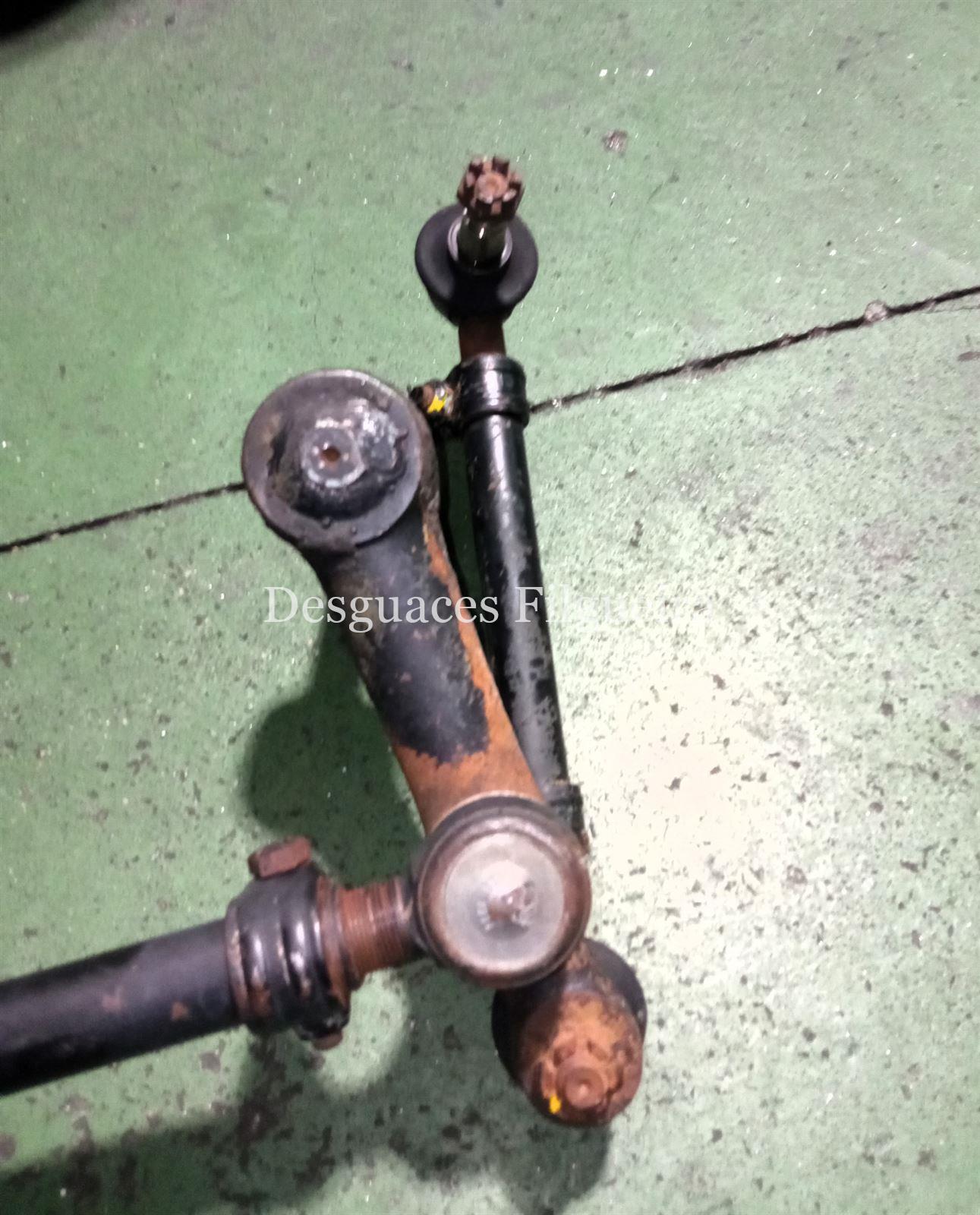 Barra de reenvío caja de dirección de Mercedes-Benz 100 D W631, 75 cv, código de motor 619.963, año 2006. - Imagen 2