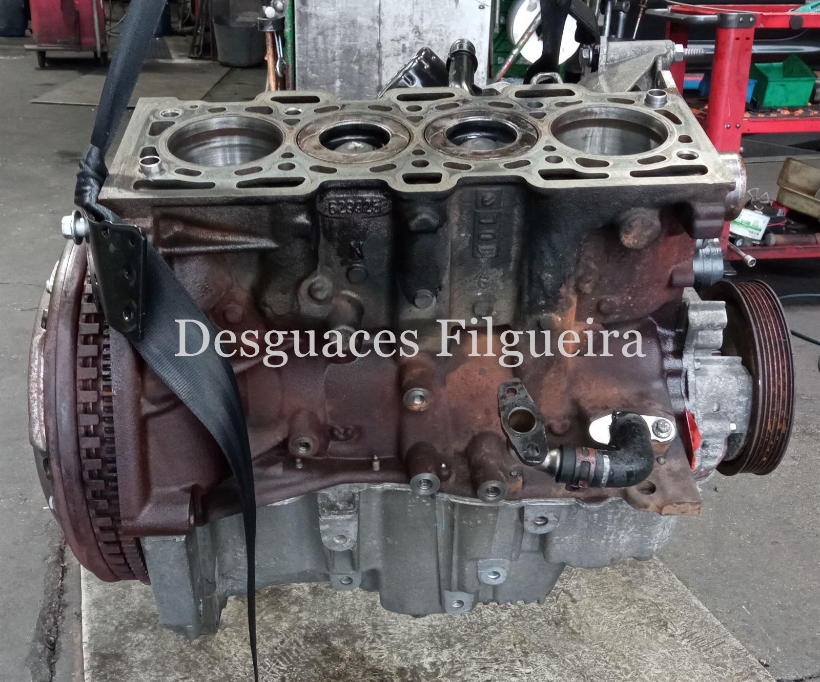 Bloque motor Renault Megane III 1.5 dci K9K R846 - Imagen 4
