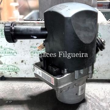 Bomba de dirección eléctrica de Peugeot 407 2.0 HDI Sport, 140 cv, código de motor RH01, año 2010. - Imagen 1