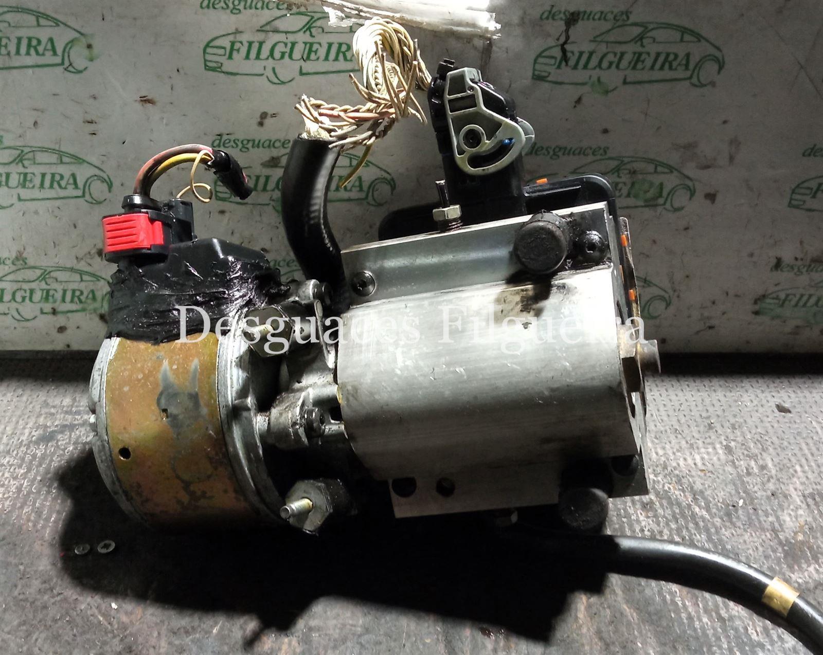 Bomba de suspensión de Citroen 2.0 HDi, 109 cv, código de motor RHZ, año 2001. - Imagen 4