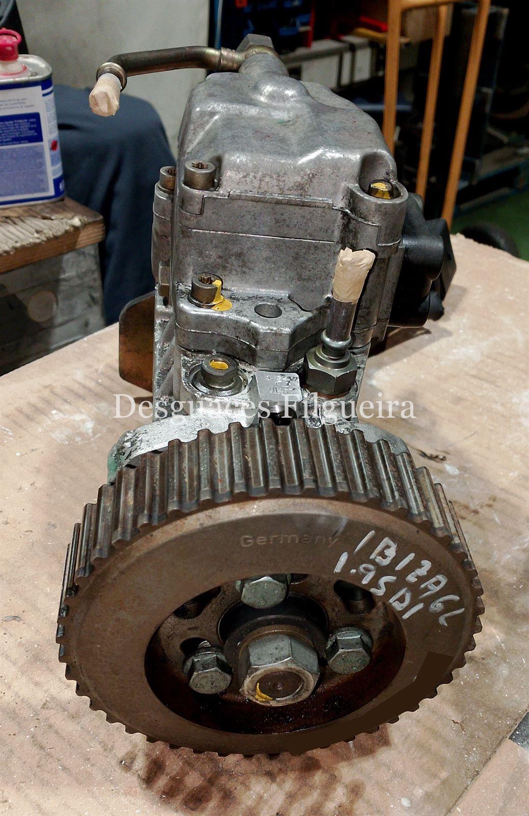 Bomba inyectora Seat Ibiza 6L 1.9 SDI ASY 038130107B 0460404972 - Imagen 1