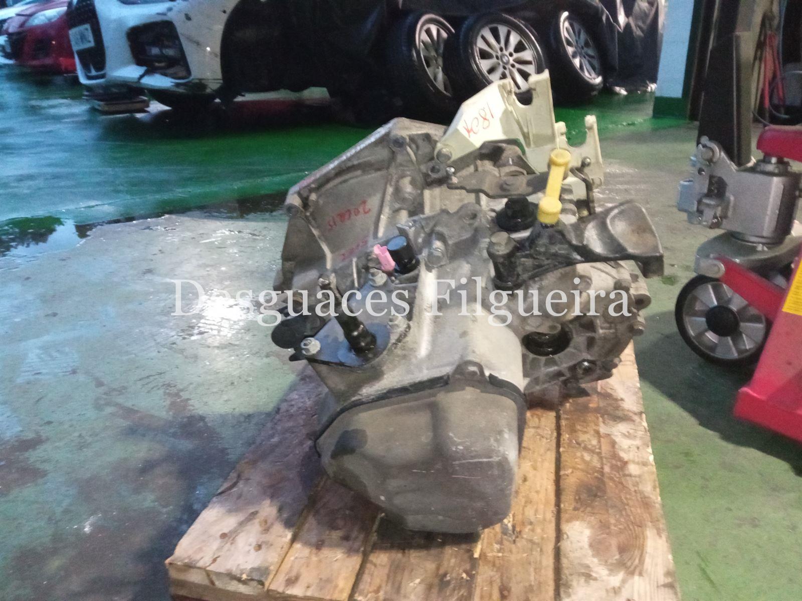 Caja cambio de Citroen C4 Berlina, 1.4, 16v, 88 cv, código de motor KFU, año 2005. - Imagen 4