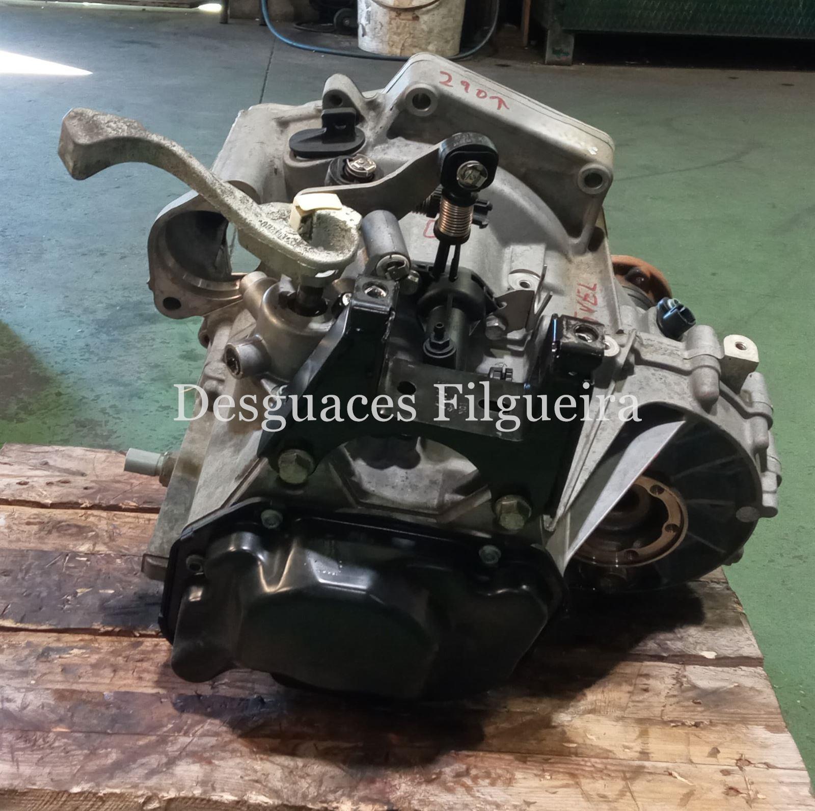 Caja cambio manual de Seat Ibiza 1.4 TDI, 70 cv, código de motor BNM, año 2006. - Imagen 4