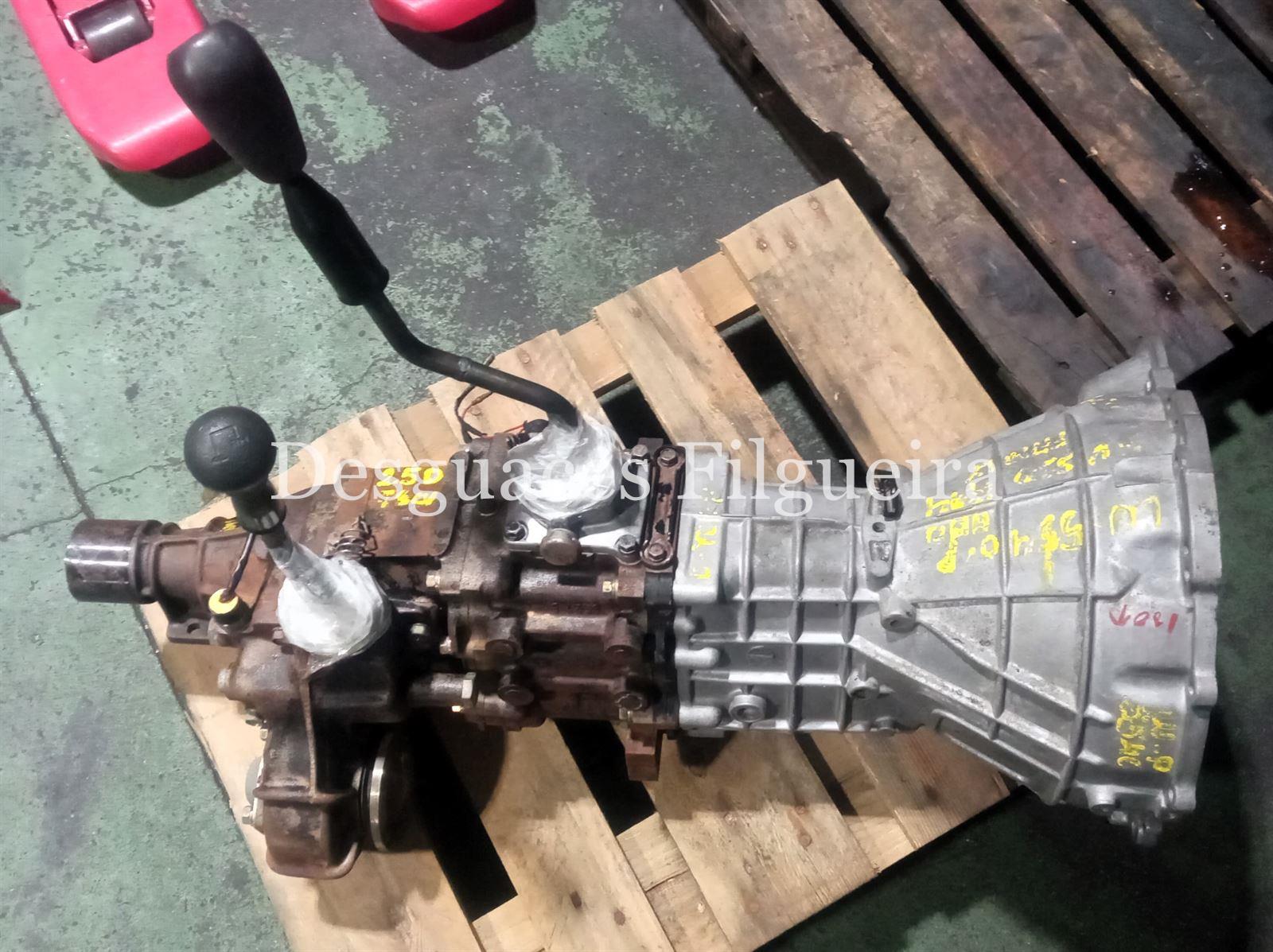 Caja cambios manual 4X4 de Ssangyong TA2 FAMILY, 2.5 D, 68 cv, código de motor XD3P, año 1995. - Imagen 5