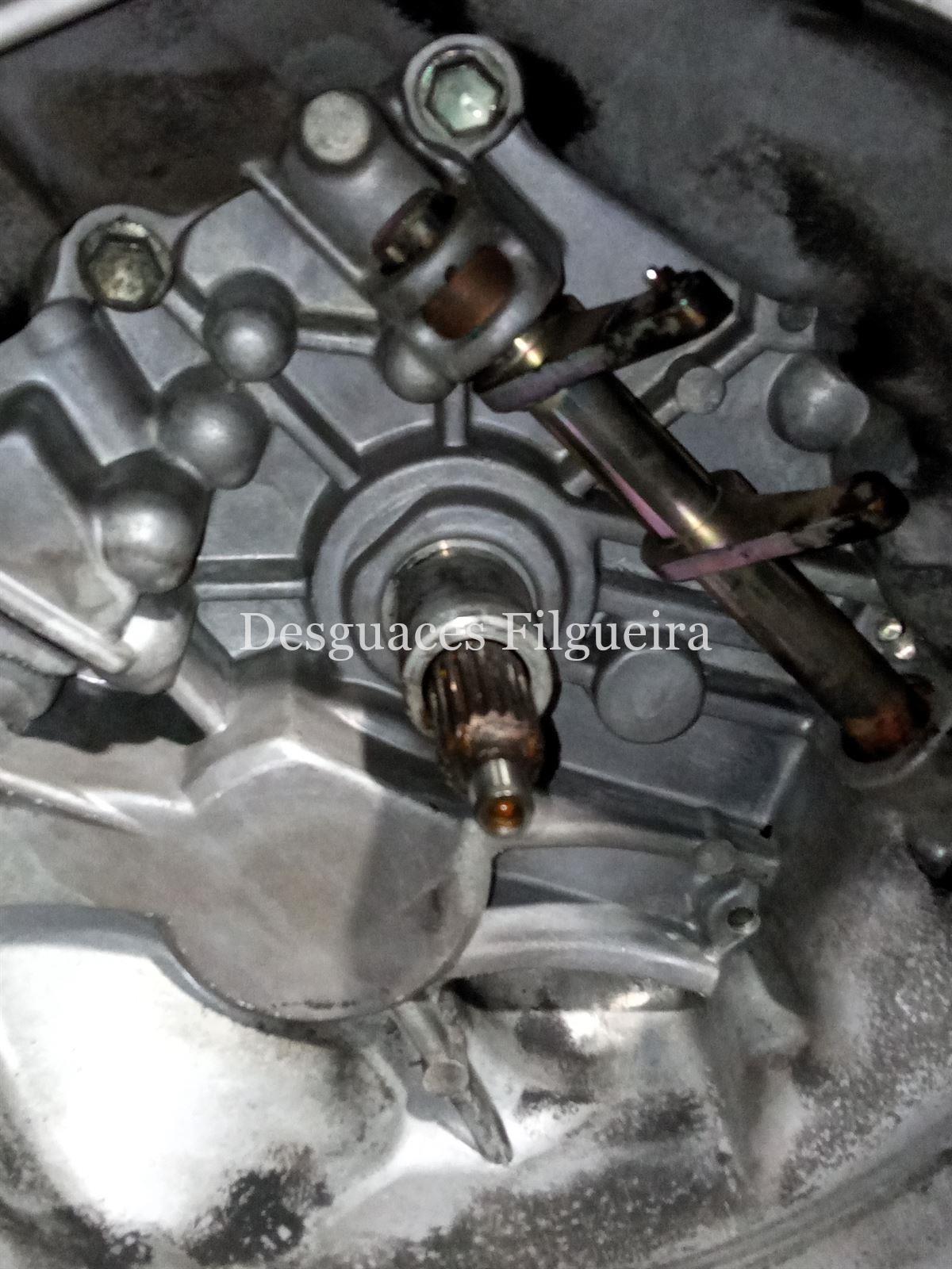 Caja cambios manual de Chevrolet Aveo Hatchback 1.2 LS, 84 cv, código de motor B12D1, año 2008. - Imagen 2