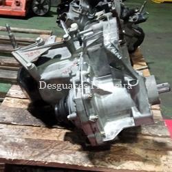 Caja cambios manual de Renault Clio II Fase I, 1.5 dCi, 82 cv, código de motor K9K702, año 2004. - Imagen 2