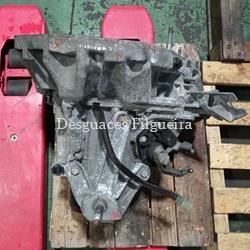 Caja cambios manual de Renault Kangoo 1.5 dCi, 68 cv, código de motor K9K A8, año 2010. - Imagen 2