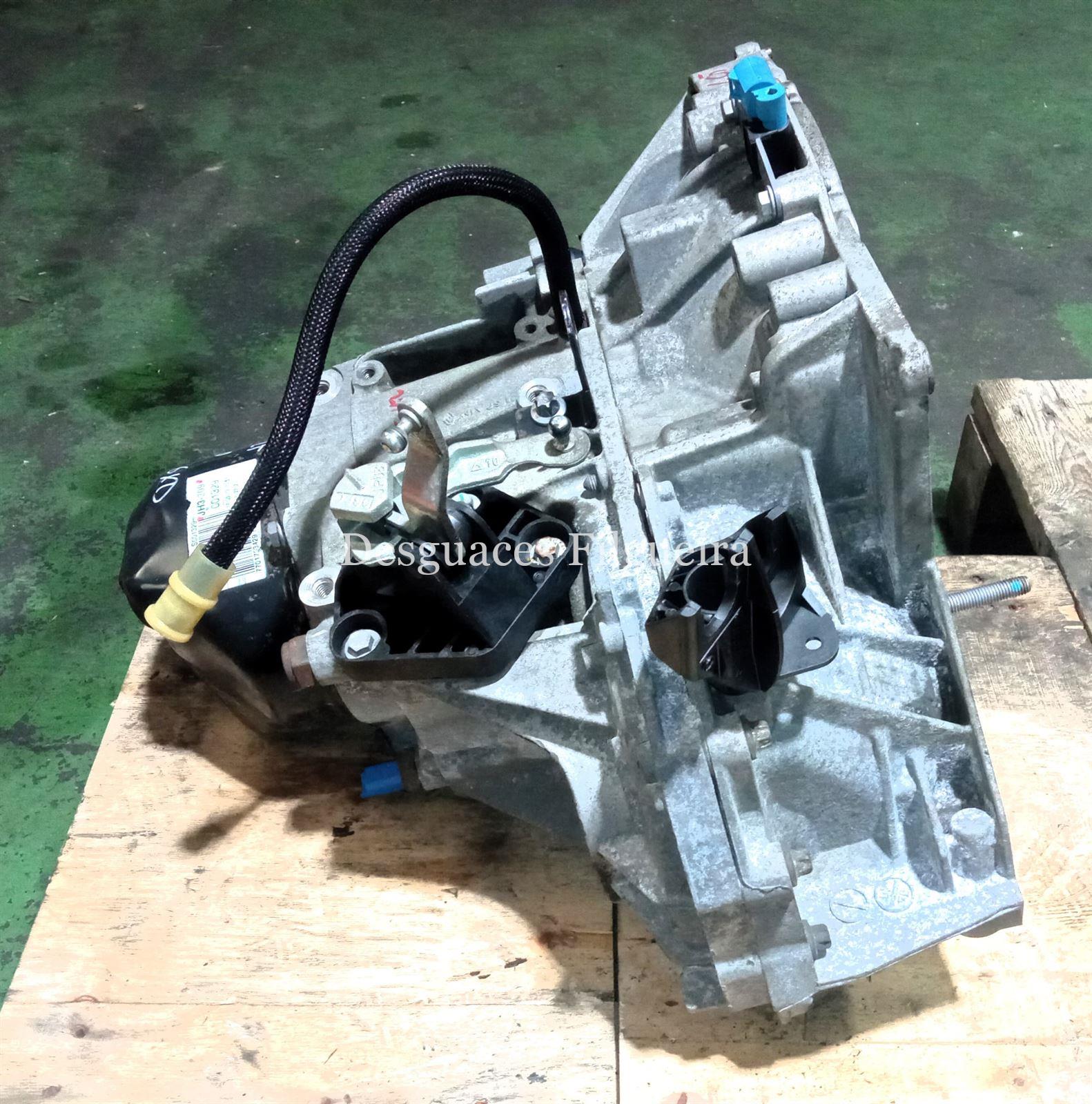 Caja cambios manual de Renualt Twingo 1.2 Turbo, 100 cv, código de motor D4F 780, año 2010. - Imagen 3