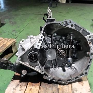 Caja cambios manual de Toyota Aygo, 1.0 Básico, 68 cv, código de mtoro 1KR-FE, año 2009. - Imagen 1