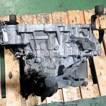 Caja Cambios manual de Toyota Corolla 2.0 D-4D, 116 cv, código de motor 1CD-FTV, año 2005. - Imagen 2