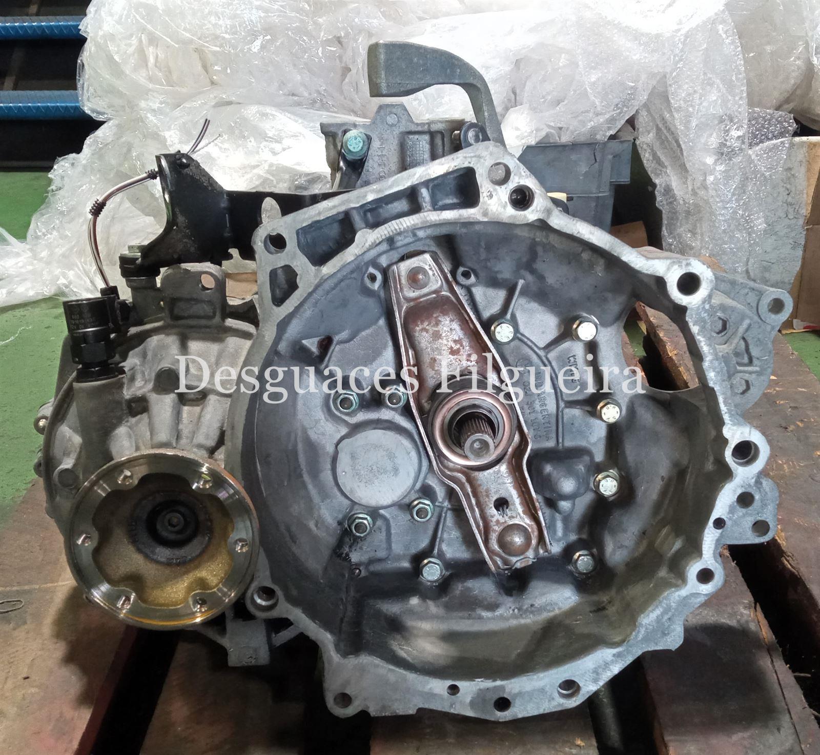 Caja cambios manual de Volkswagen Bora Berlina, 1.9 TDI, 90 cv, código de motor ALH, año 2001. - Imagen 1