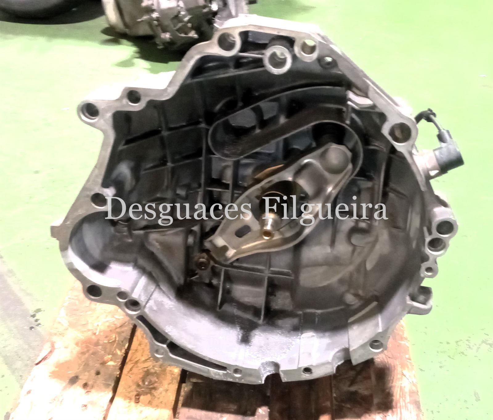 Caja de cambio manual de Audi A6 Berlina, 2.5 TDI, 155 cv, código de motor AYM, año 2006. - Imagen 1