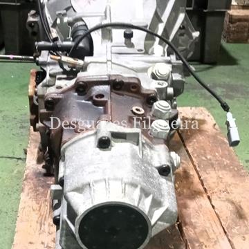 Caja de cambio manual de Audi A6 Berlina, 2.5 TDI, 155 cv, código de motor AYM, año 2006. - Imagen 2