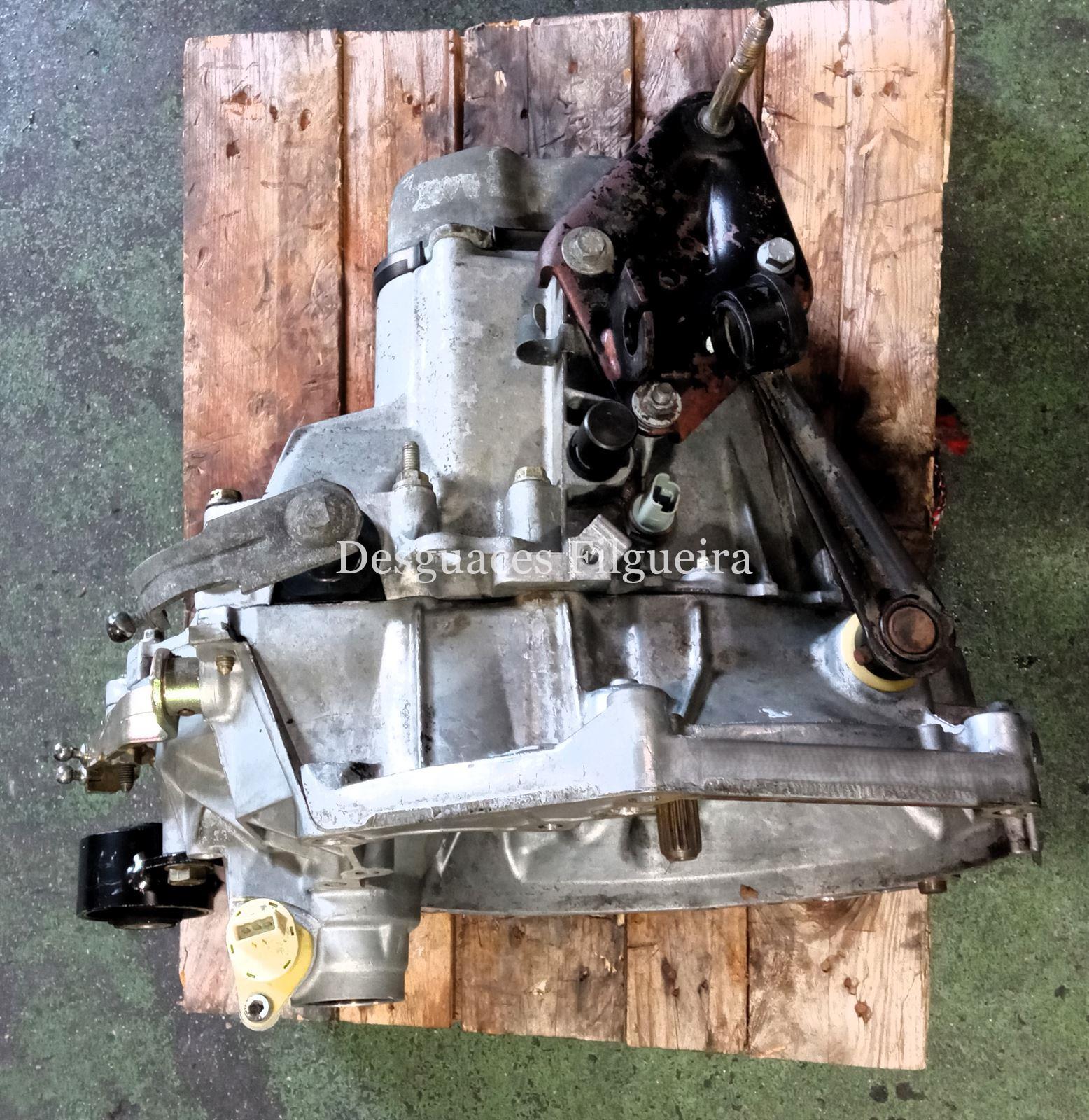 Caja de cambio manual de Citroen Saxo 1.5 D, 57 cv, código de motor VJZ, año 2000. - Imagen 5