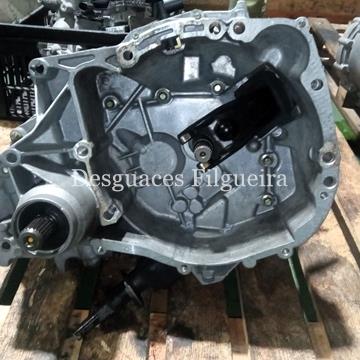 Caja de cambio manual de Clio II Fase I 1.2 16v, 75 cv, código de motor D4F712, año 2004. - Imagen 1