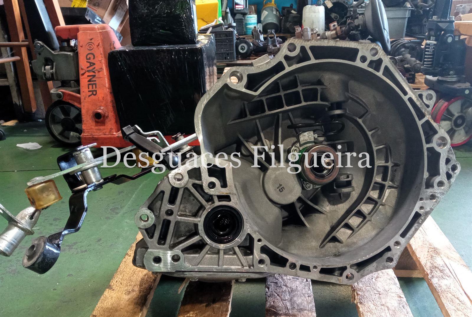 Caja de cambio manual de Opel Astra G Berlina 1.6 16V, 101cv, año 2001. - Imagen 1