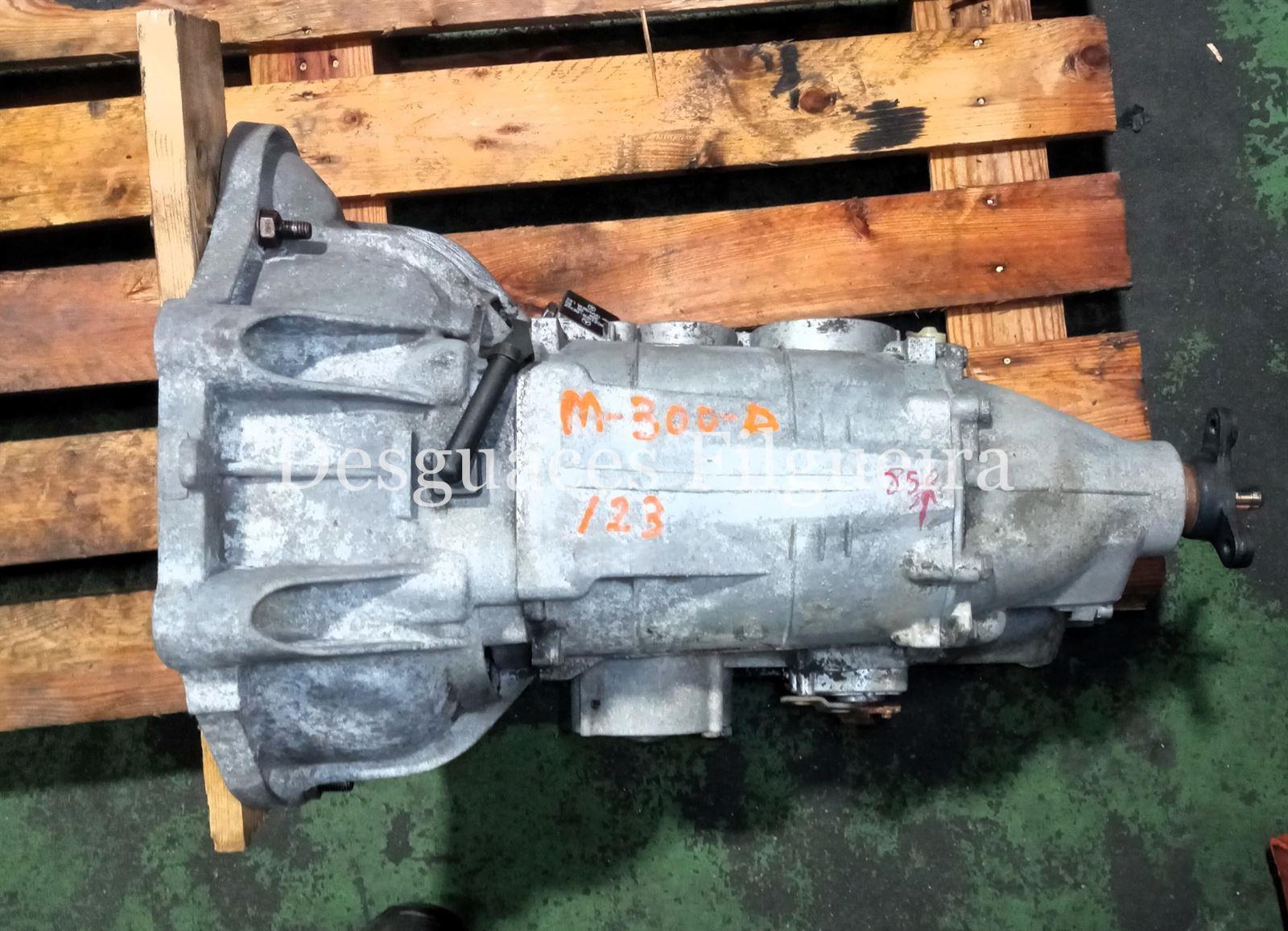 Caja de cambios automática de Mercedes-Benz W 123, 300D, 88 cv, código de motor OM 617.912, año 1995. - Imagen 9