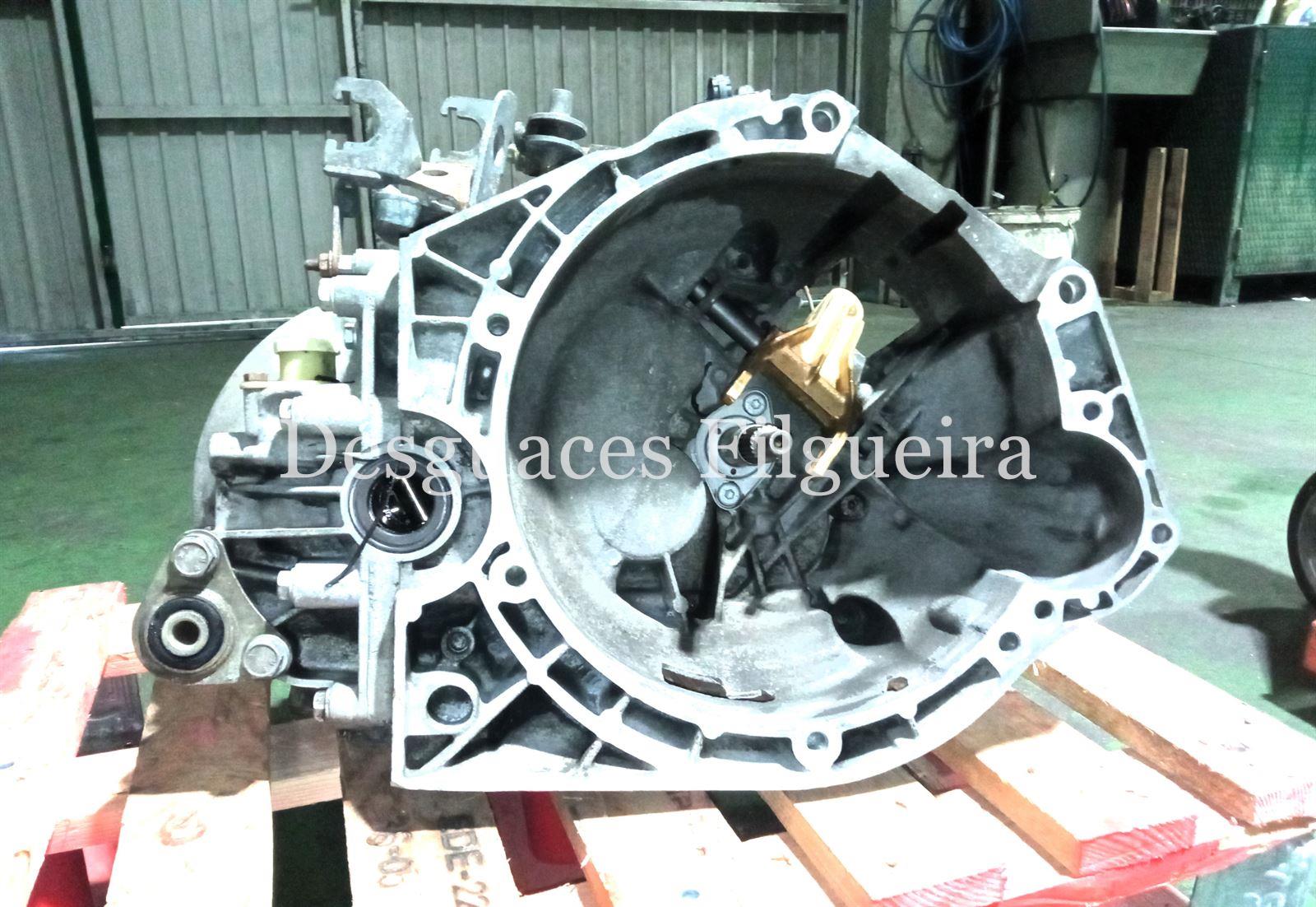 Caja de cambios de Ducato Furgón 2.8 JTD, 128 cv, año 2002. - Imagen 1