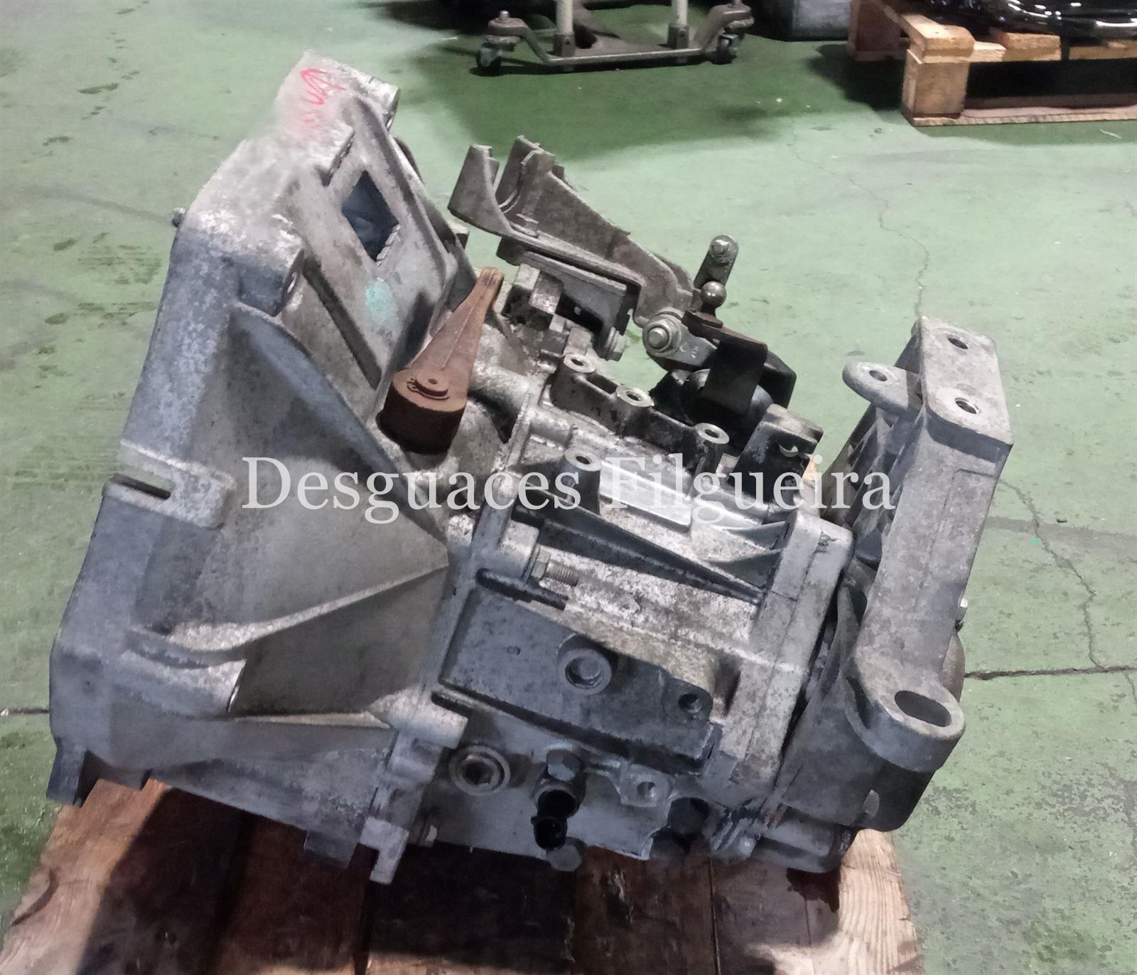 Caja de cambios de Fiat Punto / Grande Punto 1.3 D Multijet, 75 cv, código de motor 199A2000, año 2007. - Imagen 2