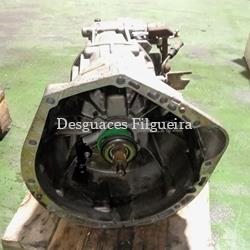 Caja de cambios de Mercedes-Benz Sprinter 2-t Furgón 211 CDI, 109 cv, código de motor 611981, año 2002. - Imagen 1