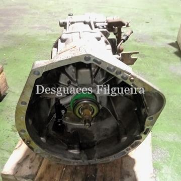 Caja de cambios de Mercedes-Benz Sprinter 2-t Furgón 211 CDI, 109 cv, código de motor 611981, año 2002. - Imagen 1