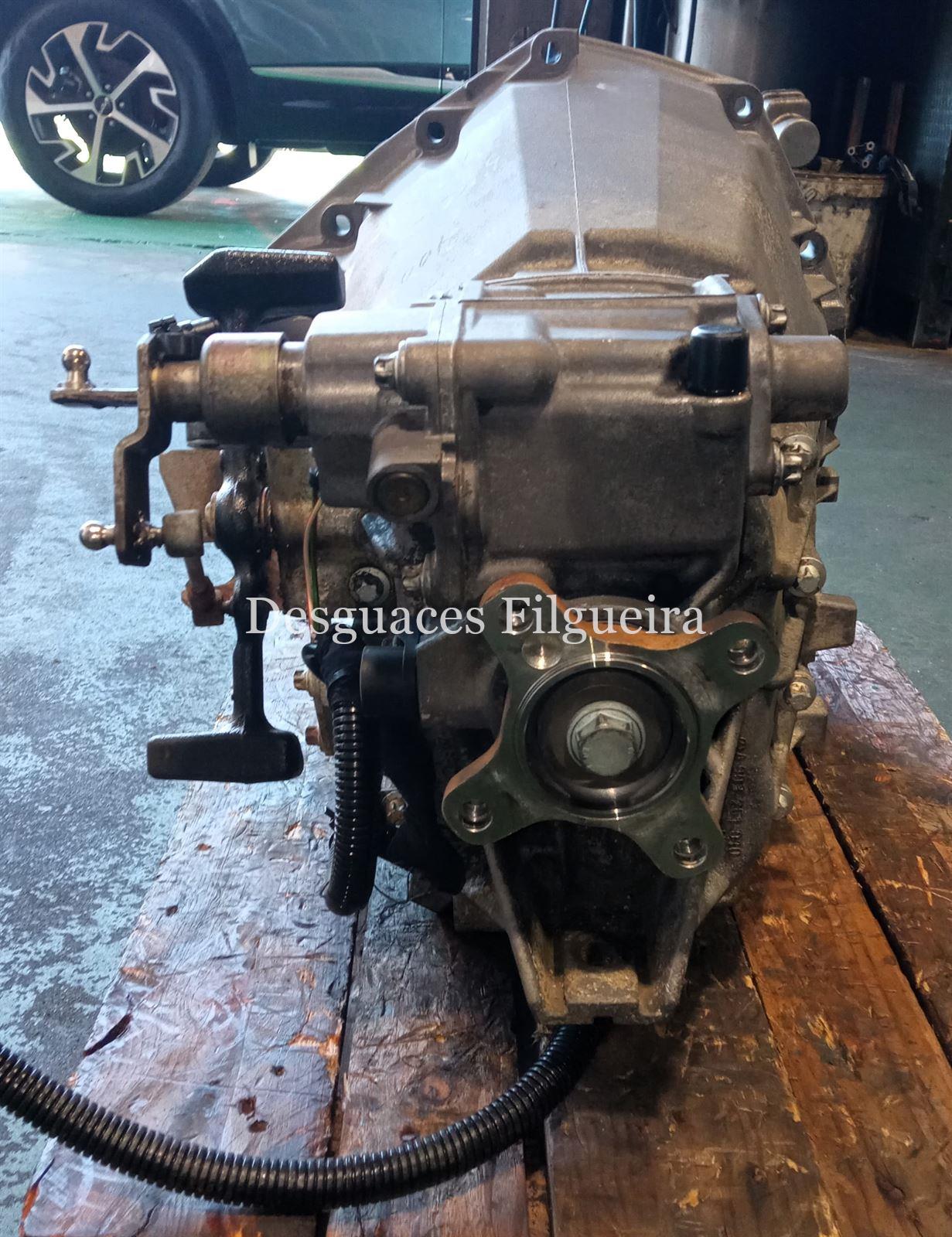 Caja de cambios de Mercedes-Benz Spritner 2.t Furgón w901, 208 CDI, 82 cv, código de motor 611.987, ref caja711.605 año 2001. - Imagen 2