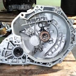 Caja de cambios de Opel Combo 1.7 DI 16V, 65 cv, código de motor Y 17 DTL, año 2004. - Imagen 1