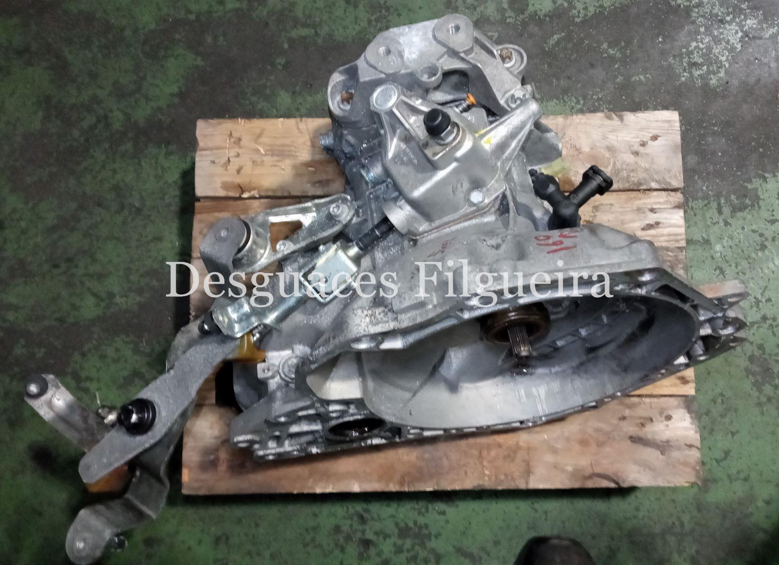 Caja de cambios de Opel Combo 1.7 DI 16V, 65 cv, código de motor Y 17 DTL, año 2004. - Imagen 6