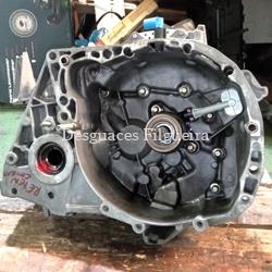 Caja de cambios de Renault Megane II Coupe / Cabrio 1.6 16 v, 111 cv, código de motor K4MD8, ref caja JH3142 , año 2006. - Imagen 1