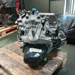 Caja de cambios de Renault Megane II Coupe / Cabrio 1.6 16 v, 111 cv, código de motor K4MD8, ref caja JH3142 , año 2006. - Imagen 2