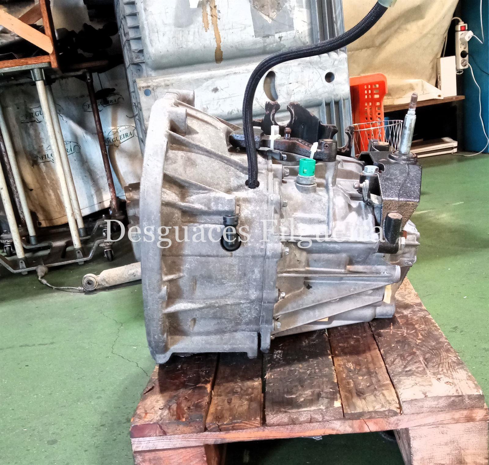 Caja de cambios de Renault TRAFIC II Furgón 2.0 dCi 114 cv, código de motor M9R780, Ref caja: PF6010, año 2007. - Imagen 1