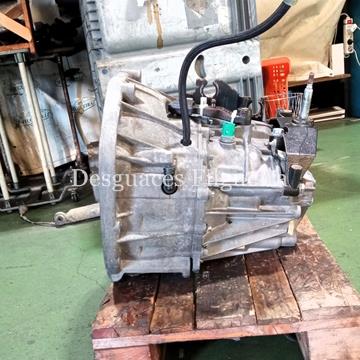 Caja de cambios de Renault TRAFIC II Furgón 2.0 dCi 114 cv, código de motor M9R780, Ref caja: PF6010, año 2007. - Imagen 1