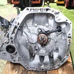 Caja de cambios de Renualt Clio III 1.5 dCi, 86cv, código de motor K9K T766, año 2006. - Imagen 1