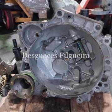 Caja de cambios de Volkswagen Polo III, 1.4, 60 cv, código de motor AUD, año 2001. - Imagen 1