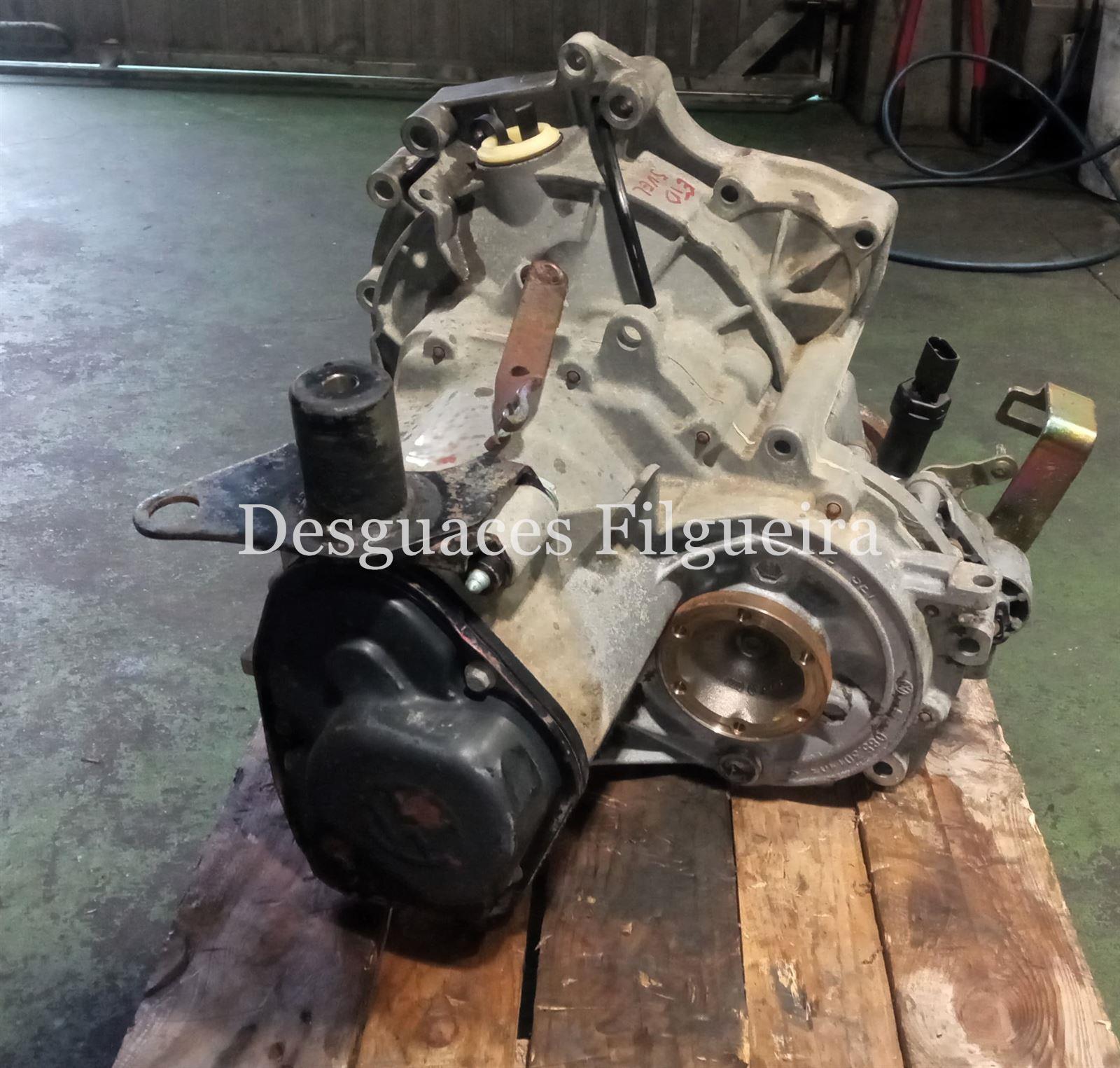 Caja de cambios de Volkswagen Polo III, 1.4, 60 cv, código de motor AUD, año 2001. - Imagen 4