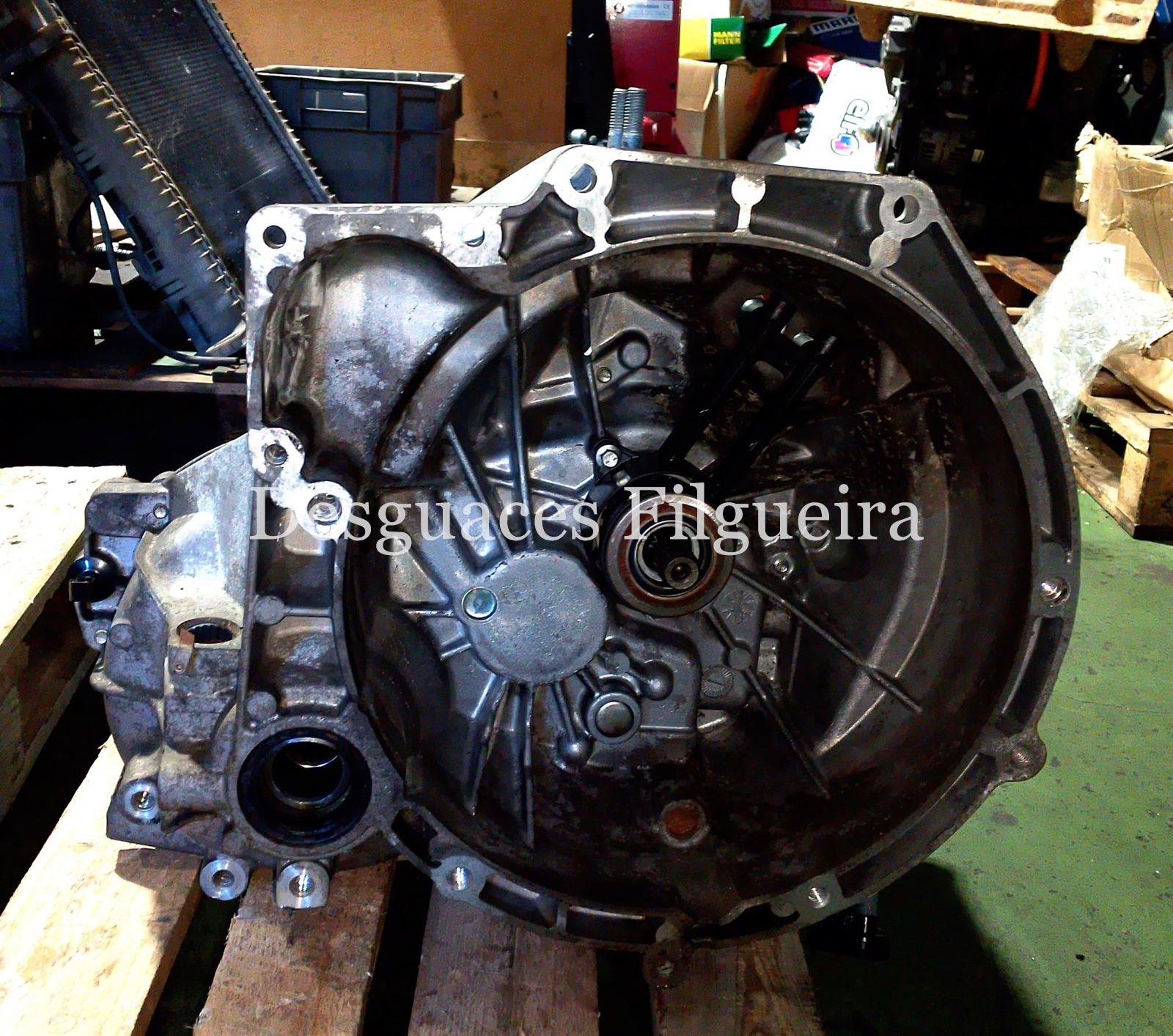 Caja de cambios Ford Fiesta 1.6 TDCI 8A6R7002FB - Imagen 1