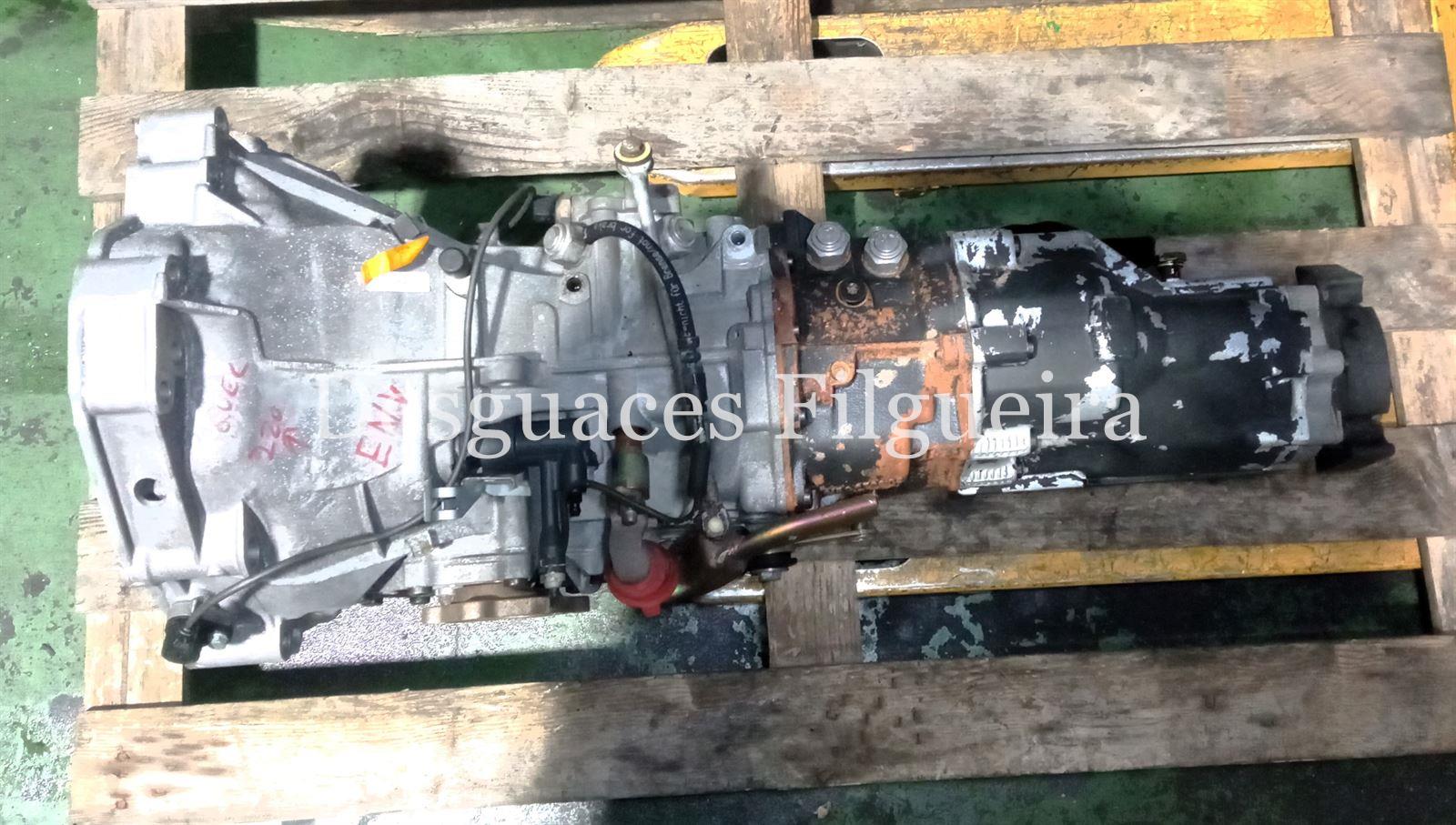 Caja de cambios manual de Audi A4 Berlina 2.5 TDI, código de motor AKE, 180 cv, año 2001. - Imagen 5
