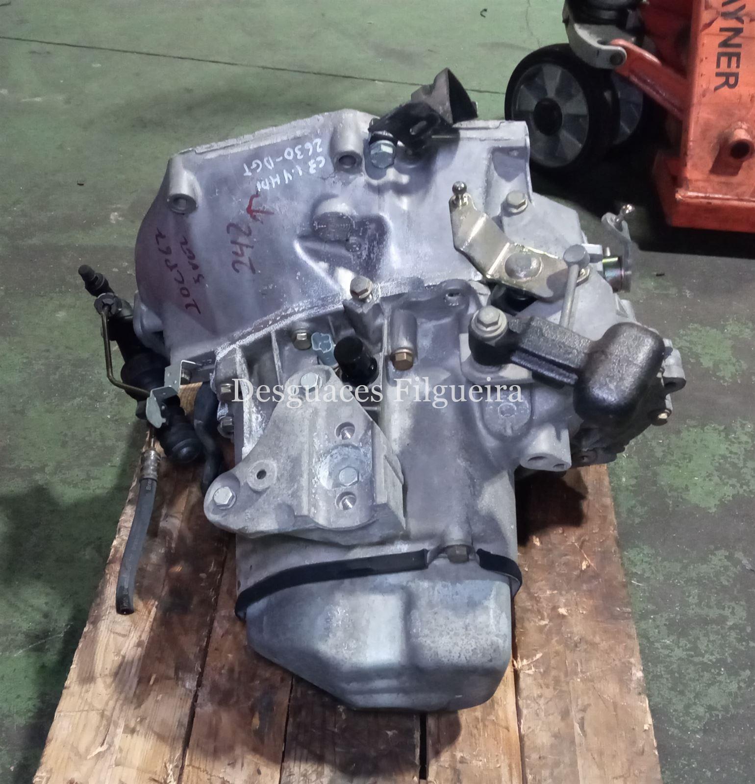 Caja de cambios manual de Citroen C3, 1.4 HDi, 68 cv, código de motor 8HX, año 2005. - Imagen 3