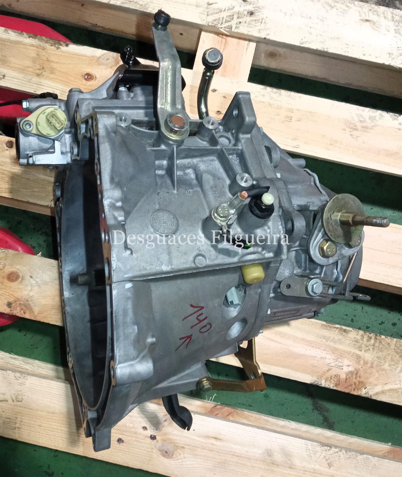 Caja de cambios manual de Citroen Xsara Berlina 1.4 HDi, 68 cv, código de motor 8HZ, año 2003. - Imagen 6