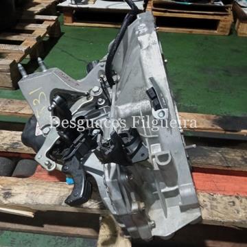 Caja de cambios manual de Dacia Dokker 1.5 SL Eficacia, 75 cv, año 2016. - Imagen 2