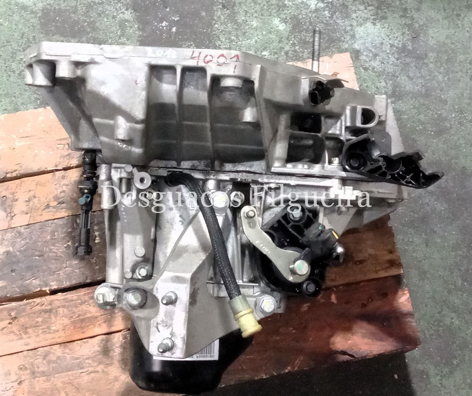 Caja de cambios manual de Dacia Sandero II 0.9 Essential Gasolina / GLP, 90 cv, código de motor H4B B4, año 2018. - Imagen 4