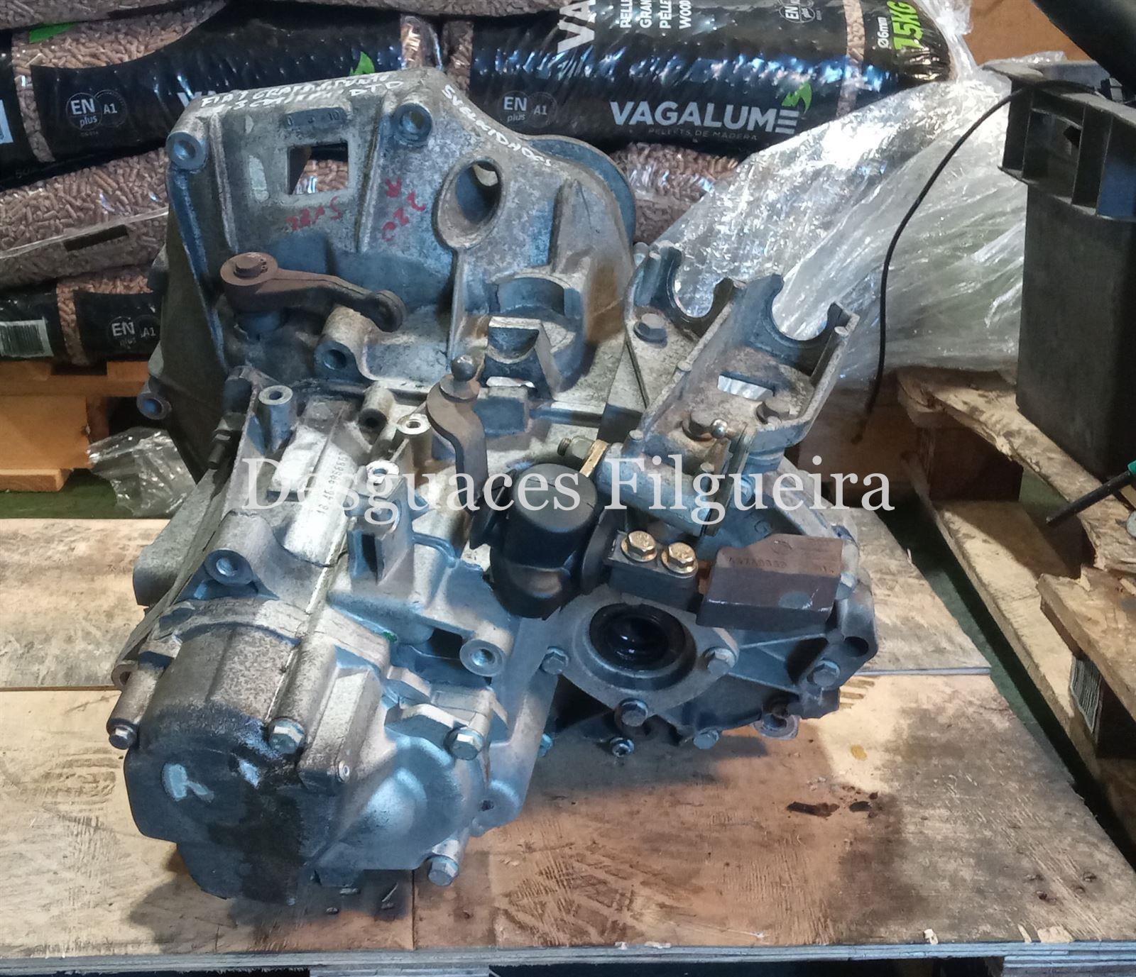 Caja de cambios manual de de Fiat Punto II, 1.248 cc, código de motor 199A2000, año 2005. - Imagen 2