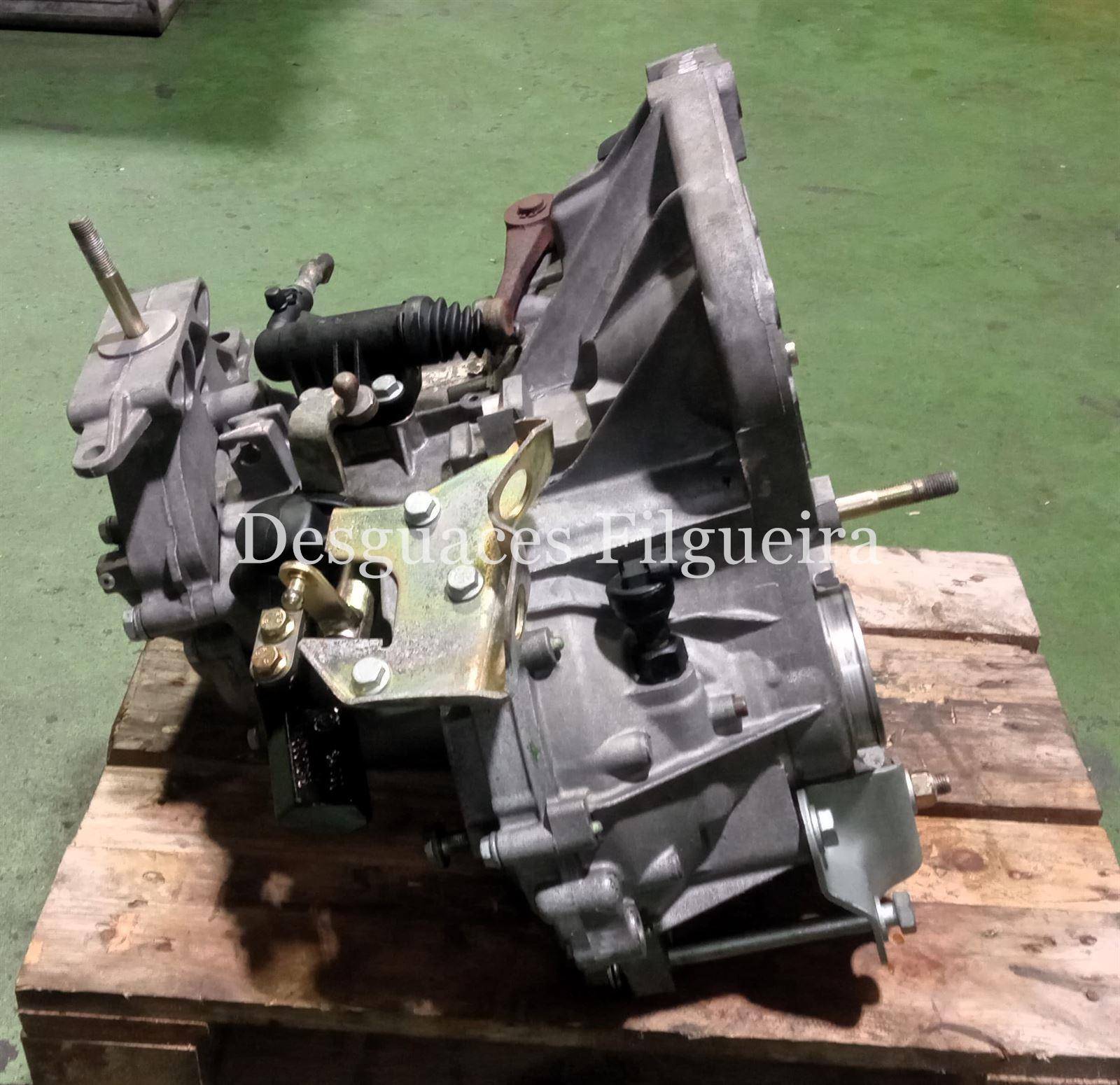 Caja de cambios manual de Fiat I Doblo Cargo, 1.9 D, 63 cv, código de motor  223A6000, año 2003. - Imagen 6