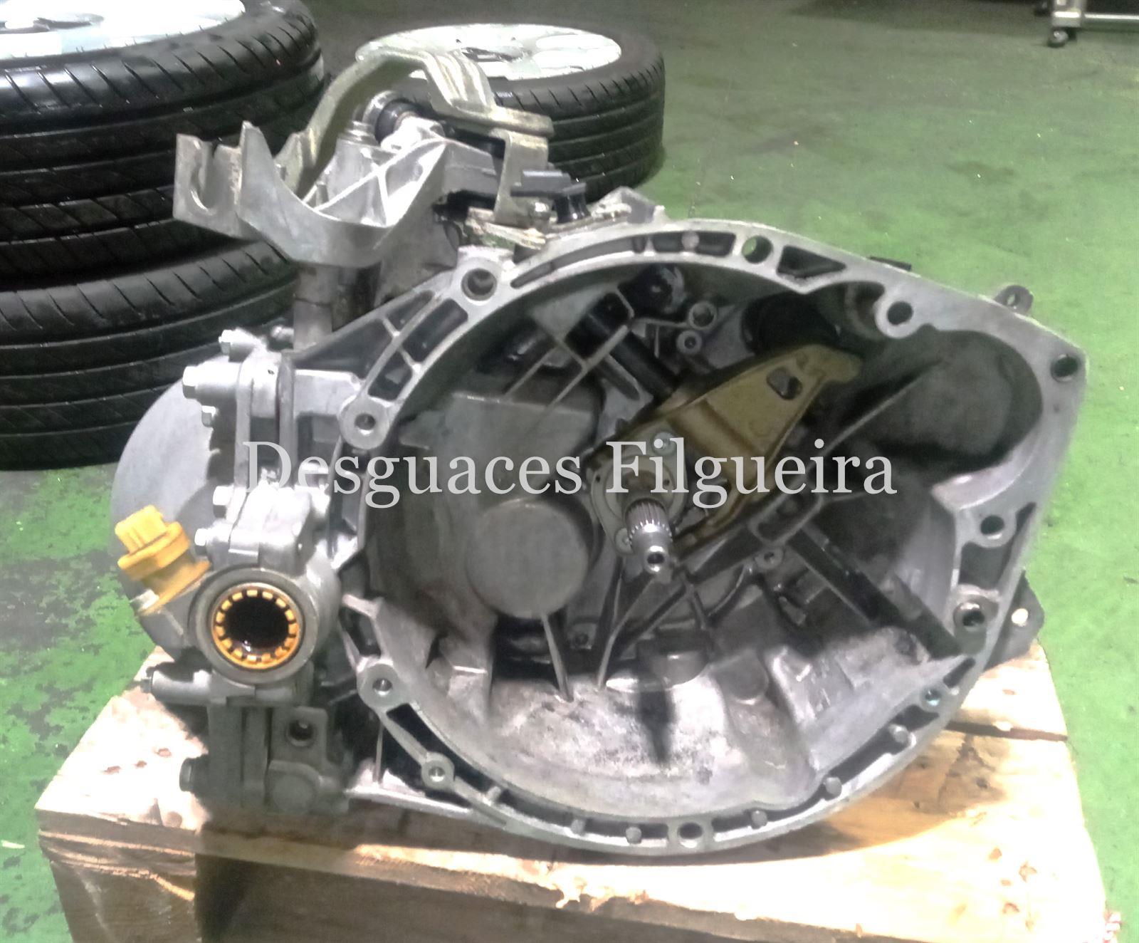 Caja de cambios manual de Fiat Ulysse 2.0 JTD, 109 cv, código de motor: RHW, año 2005. - Imagen 1