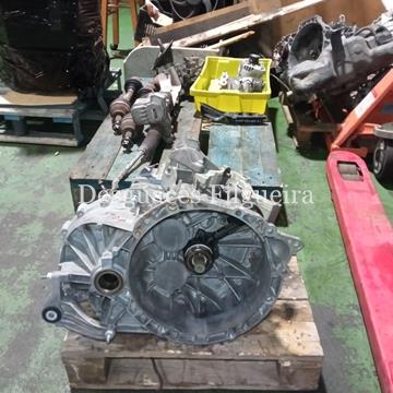 Caja de cambios manual de Ford Focus Berlina 2.0 Sport TDCi, 163 cv, codigo de motor TXD8, año 2011. - Imagen 1