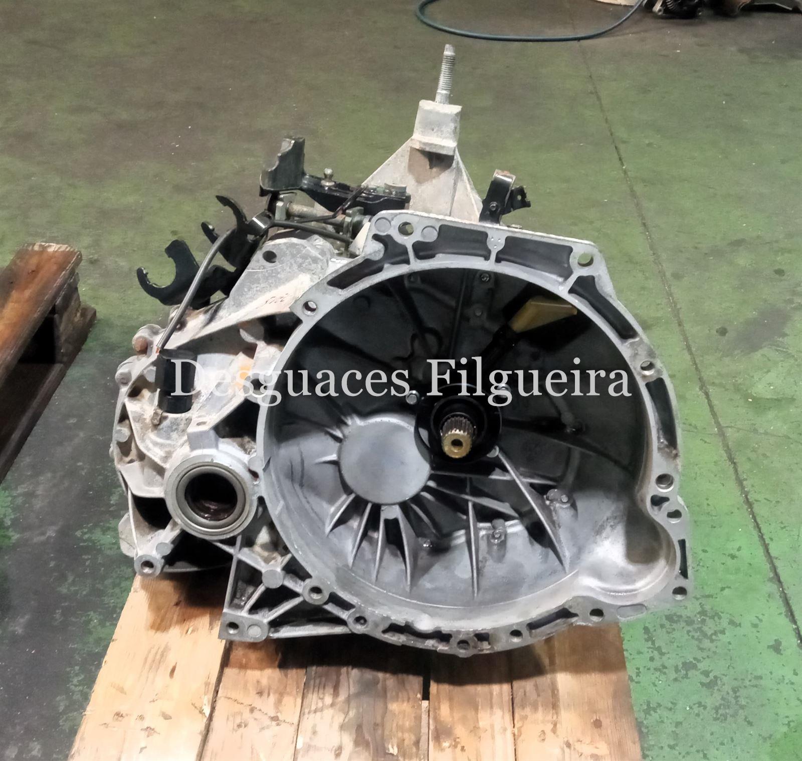 Caja de cambios manual de Ford Tourneo Connect 1.6 Turbo Di, 90 cv, código de motor HCPB, año 2006. - Imagen 1