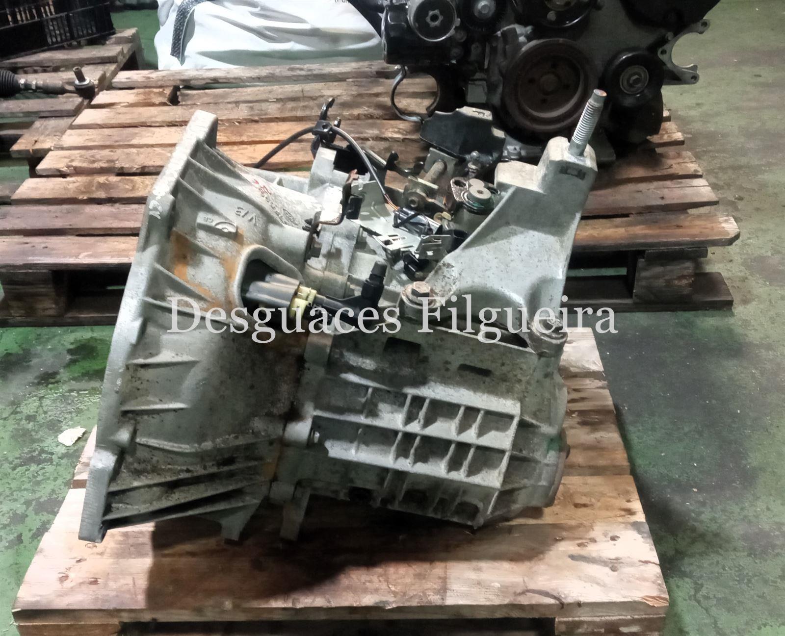 Caja de cambios manual de Ford Tourneo Connect 1.6 Turbo Di, 90 cv, código de motor HCPB, año 2006. - Imagen 3