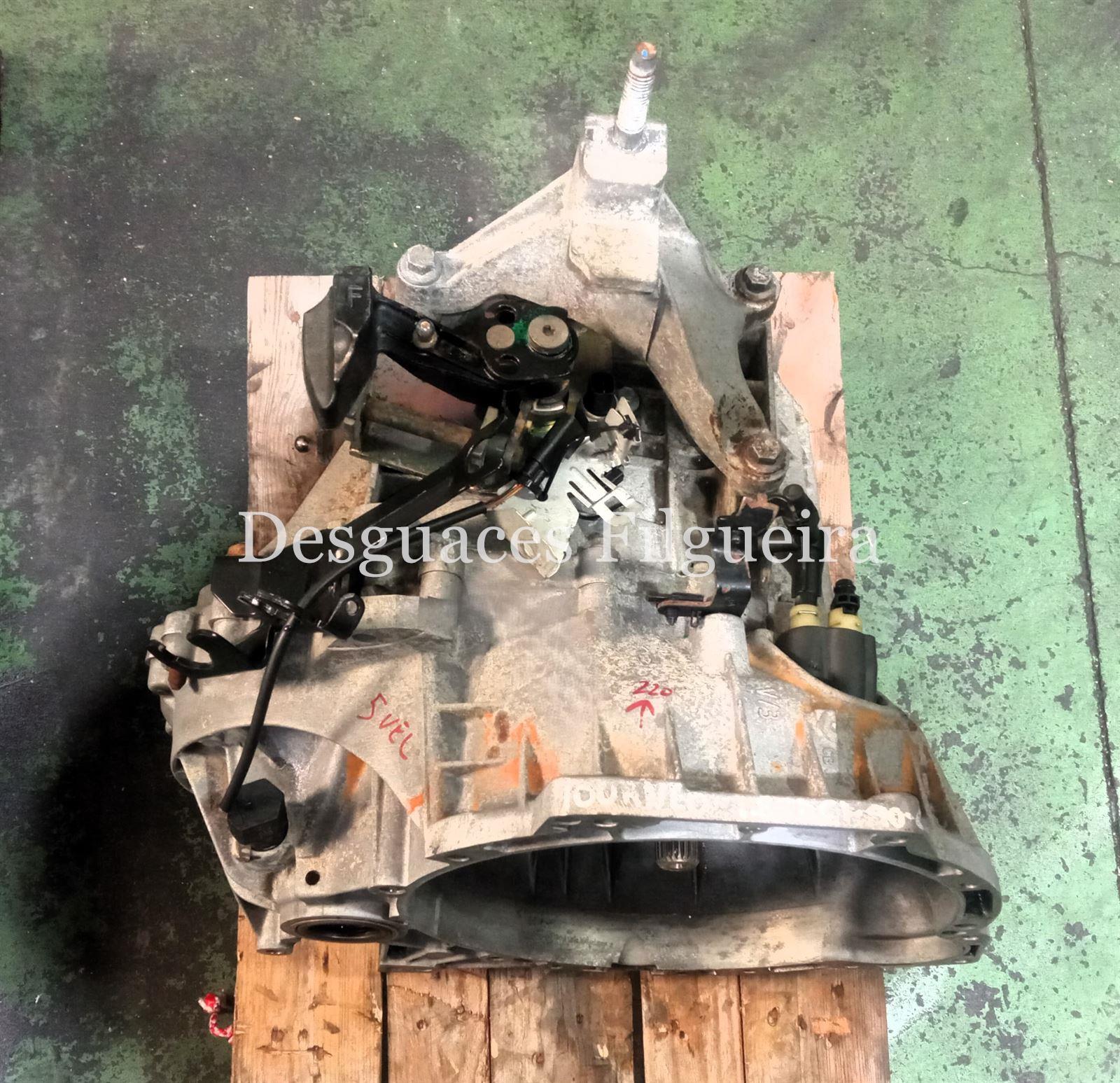 Caja de cambios manual de Ford Tourneo Connect 1.6 Turbo Di, 90 cv, código de motor HCPB, año 2006. - Imagen 6