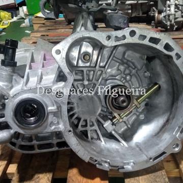 Caja de cambios manual de Hyundai Getz 1.1 64 cv, código de motor: G4HD, año 2004. - Imagen 1